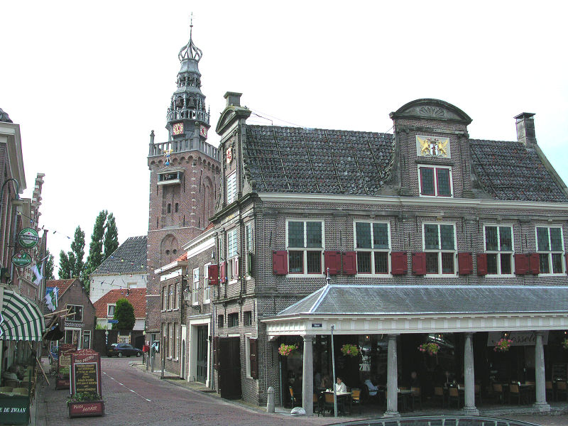 (c) http://nl.wikipedia.org/wiki/Bestand:Monnickendam_centrum.jpg